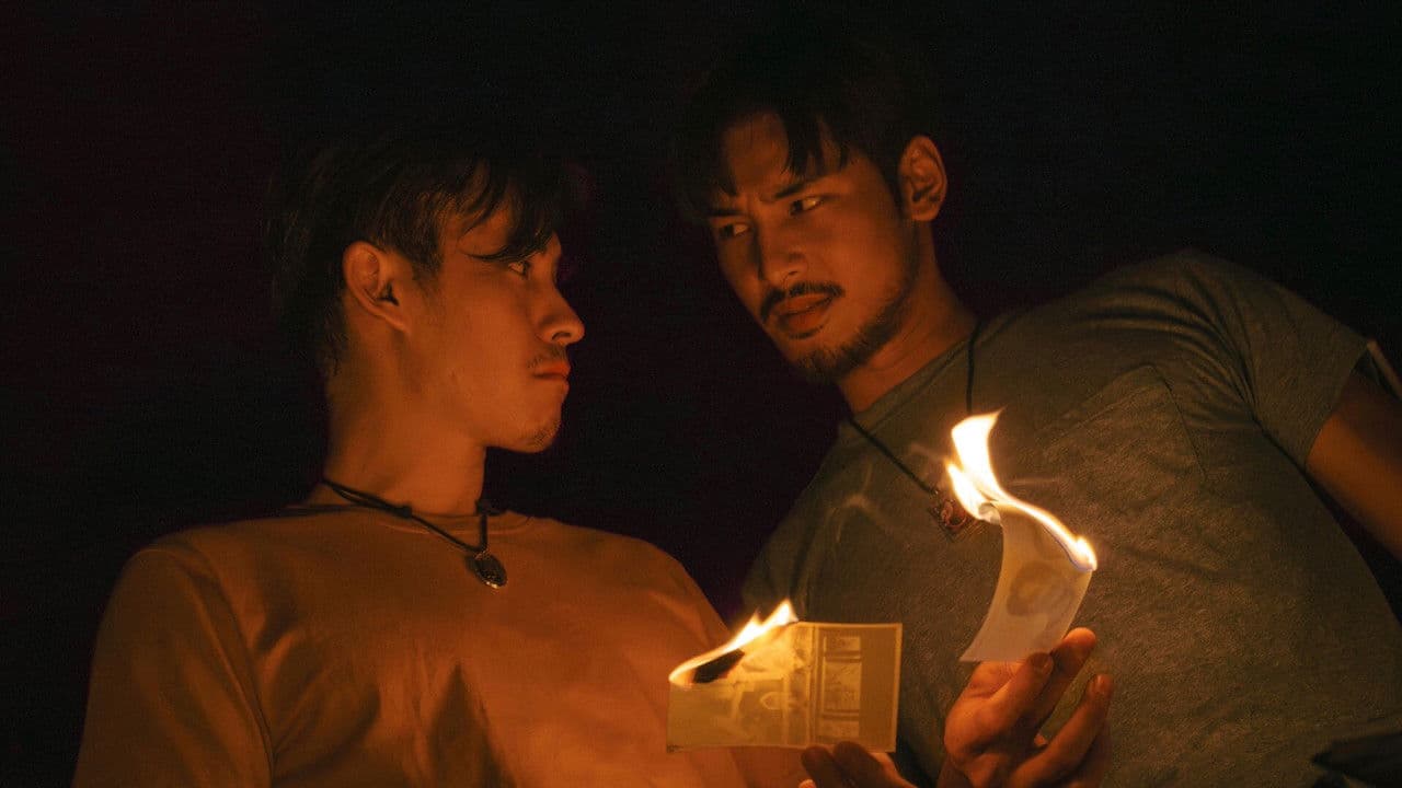 Tee Yai: Born to Be Bad - Capture 5